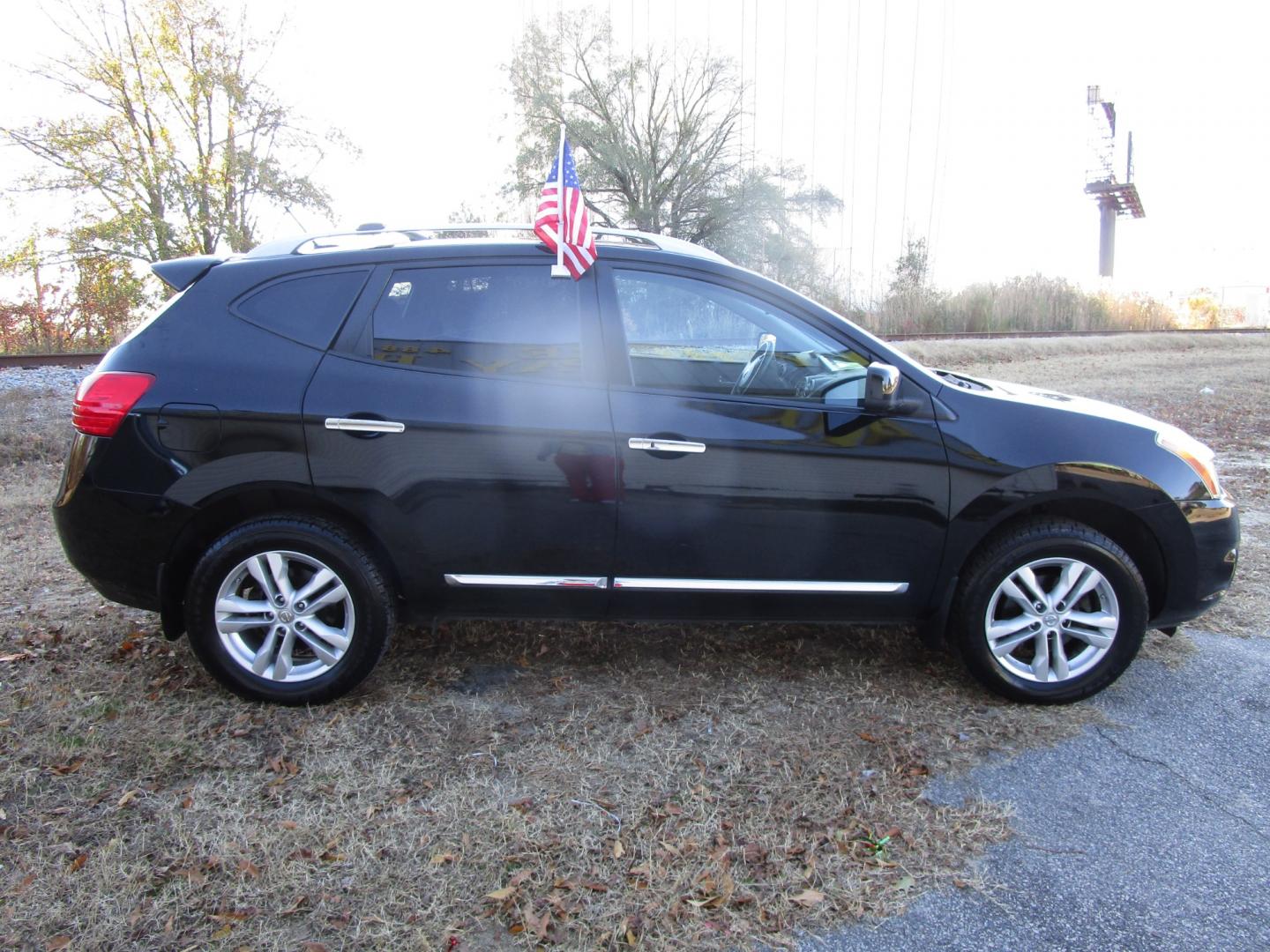 2013 Black Nissan Rogue (JN8AS5MV3DW) , located at 2553 Airline Blvd, Portsmouth, VA, 23701, (757) 488-8331, 36.813889, -76.357597 - Photo#4